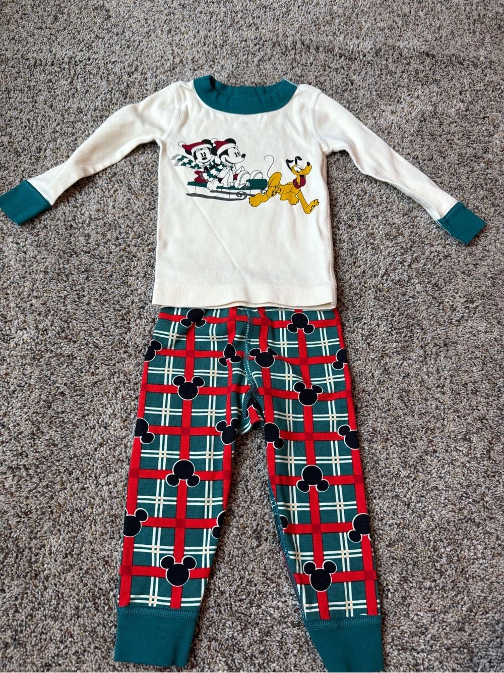 NEW Hanna Andersson Disney Mickey Mouse Christmas Pajama Set - Size 2T